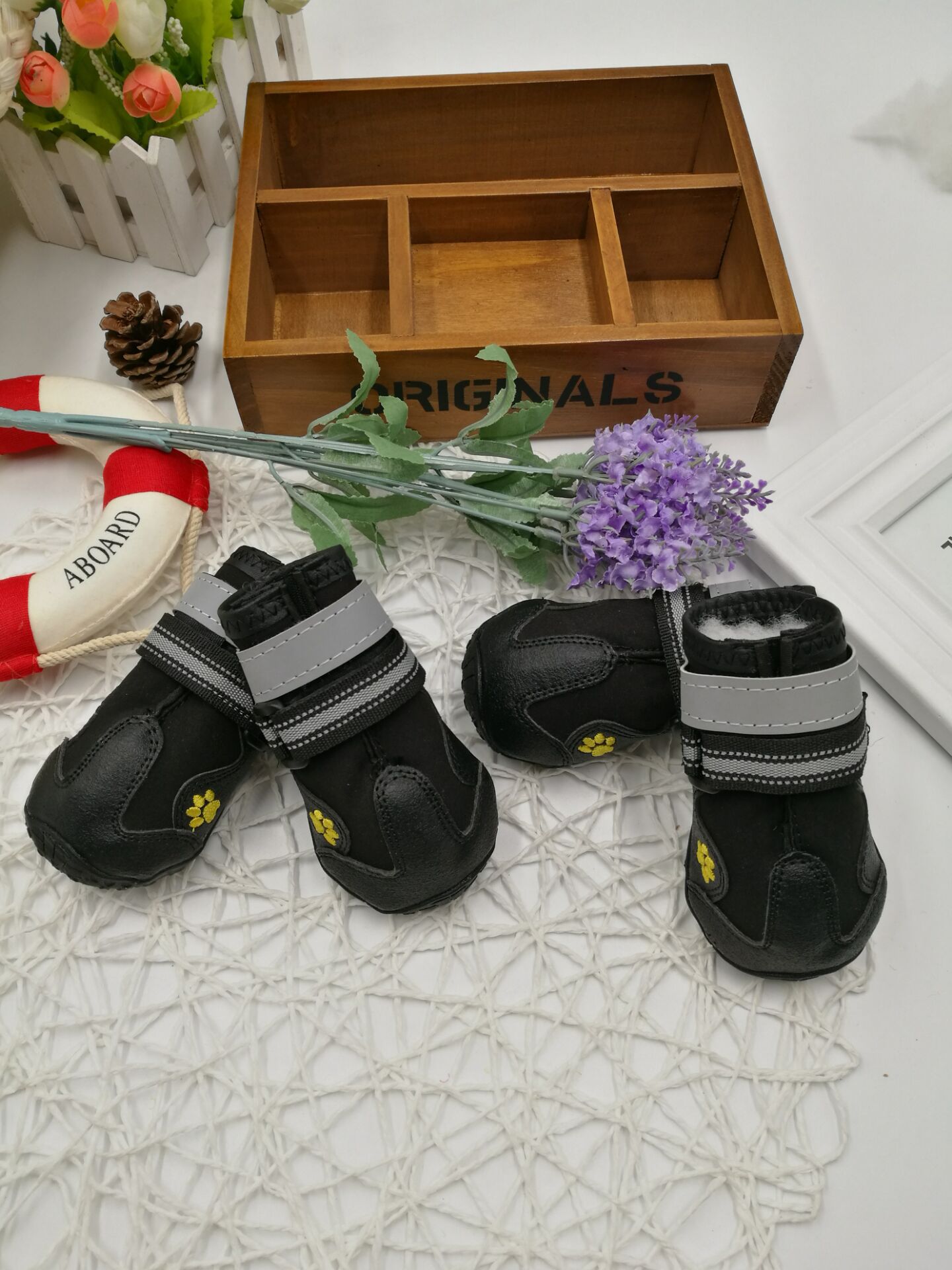 Waterproof Anti-Slip Dog Boots for All Weather (4PCS Set)