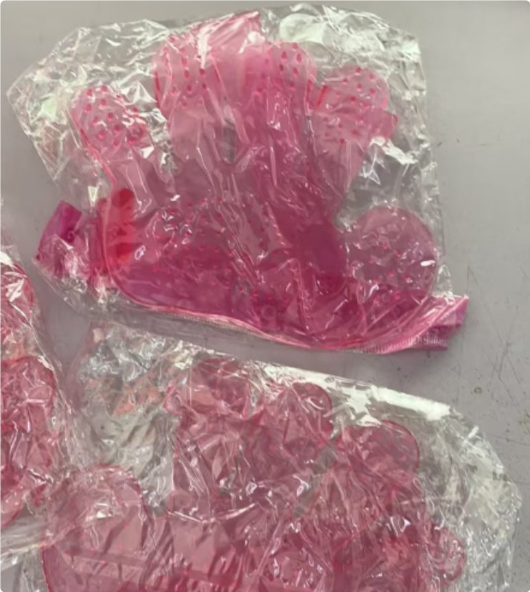 Pet Finger Grooming Brush - Silicone Bath & Massage Glove for Dogs & Cats